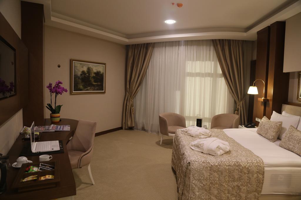 Vivaldi Park Hotel Ankara Bagian luar foto